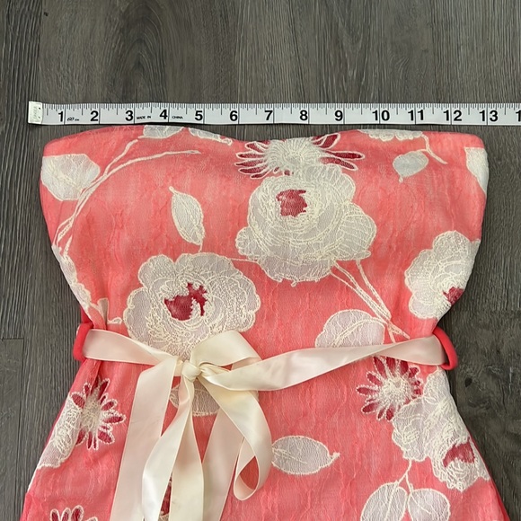 Gorgeous pink top . Size XS - Picture 5 of 8